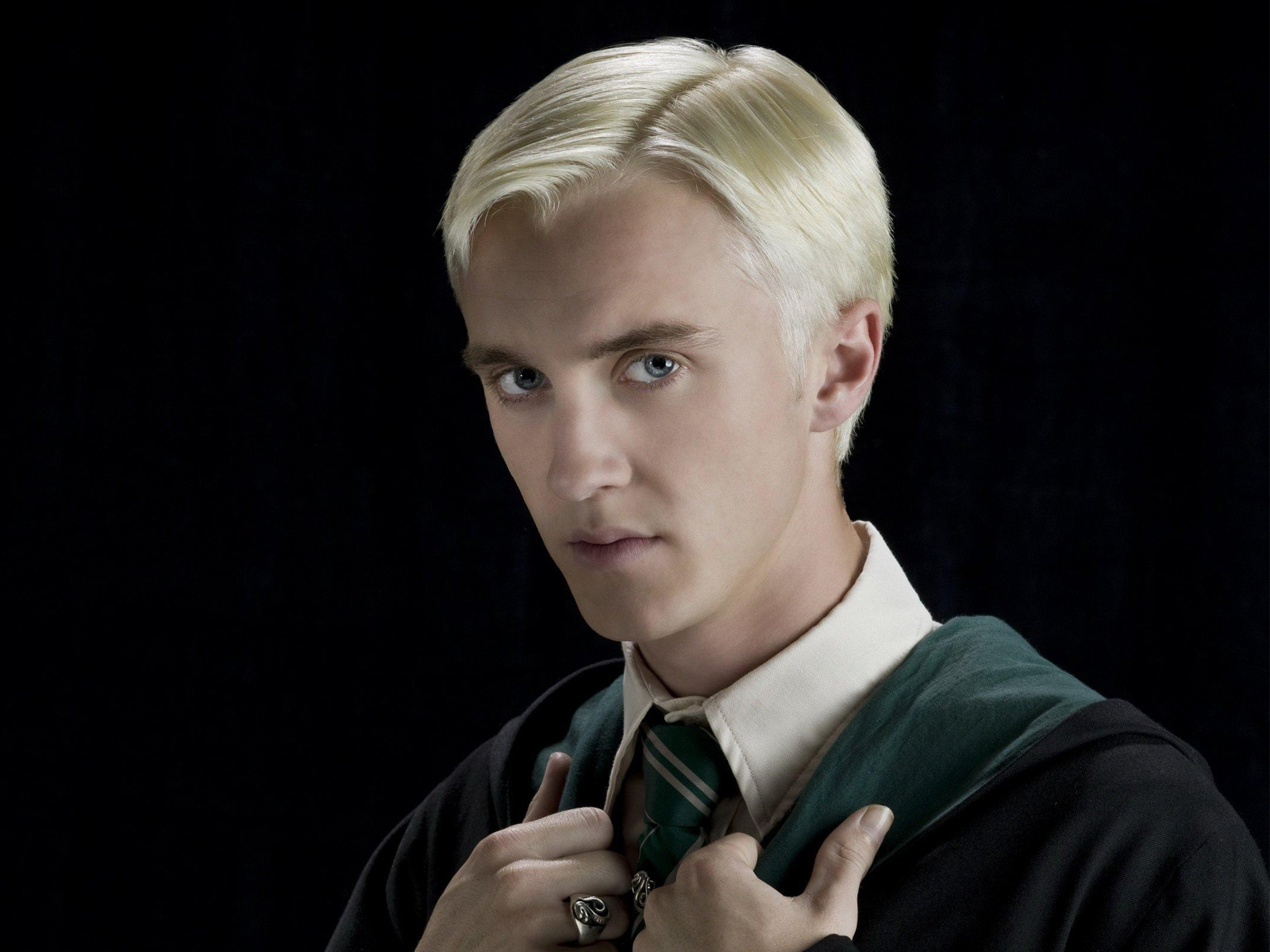 Draco Malfoy نیم‌رخ