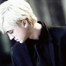 M22Malfoy نیم‌رخ